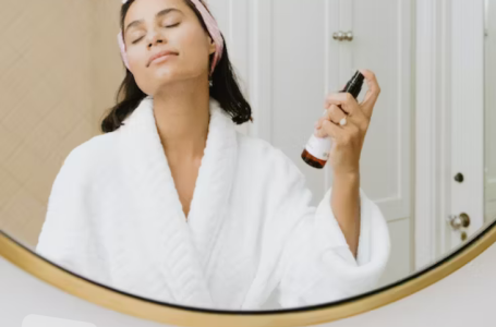 Zašto je važno uvijek skinuti šminku prije spavanja?